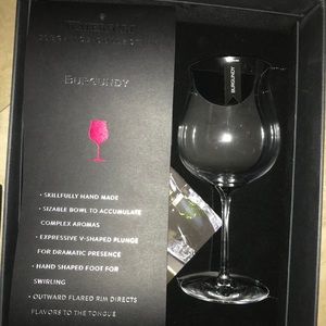 Waterford Crystal BURGUNDY set of 2 Brand new